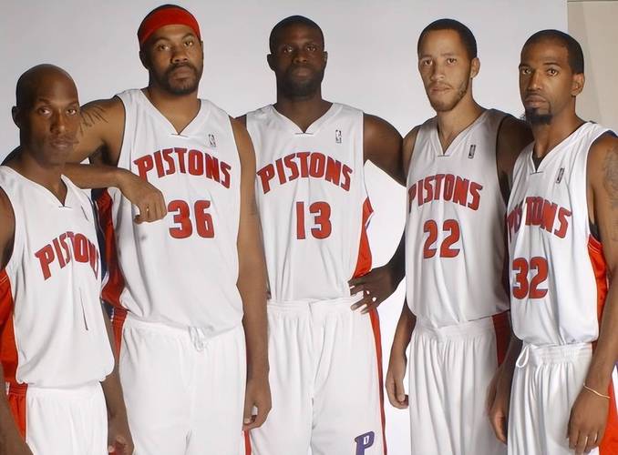 活塞队历史球员名单