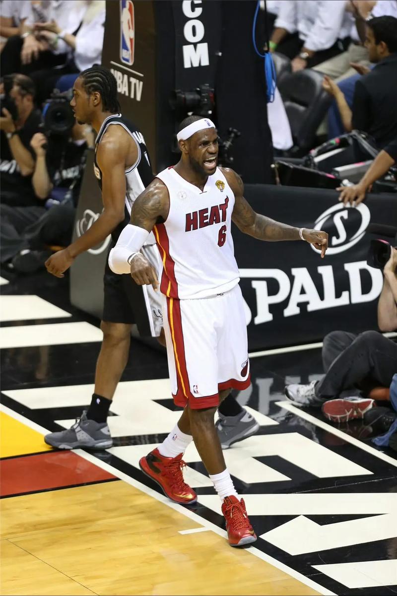 詹姆斯在热火效力几年