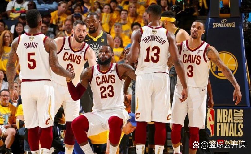 18年总决赛勇士对骑士第一场