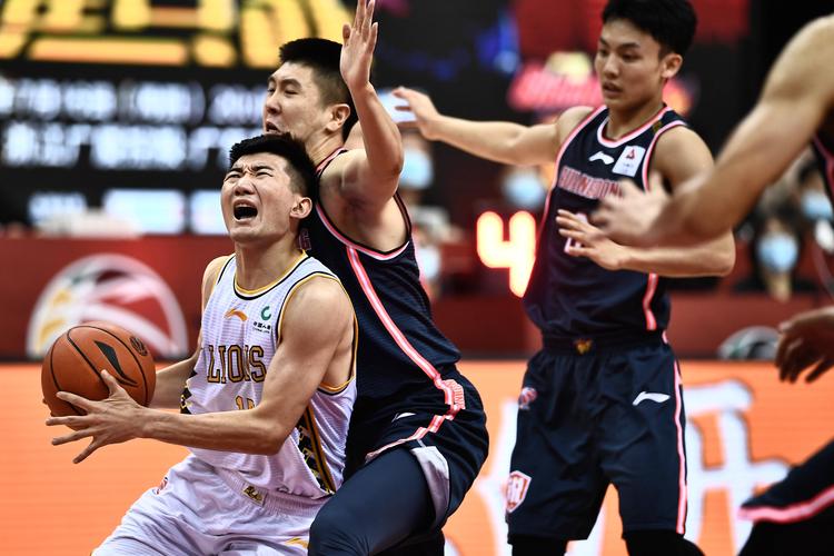 今年的cba在什么地方打球