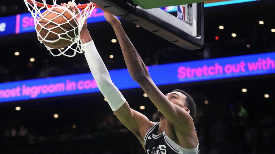 马刺对凯尔特人录像回放