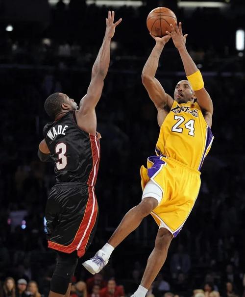 科比单场最好得分