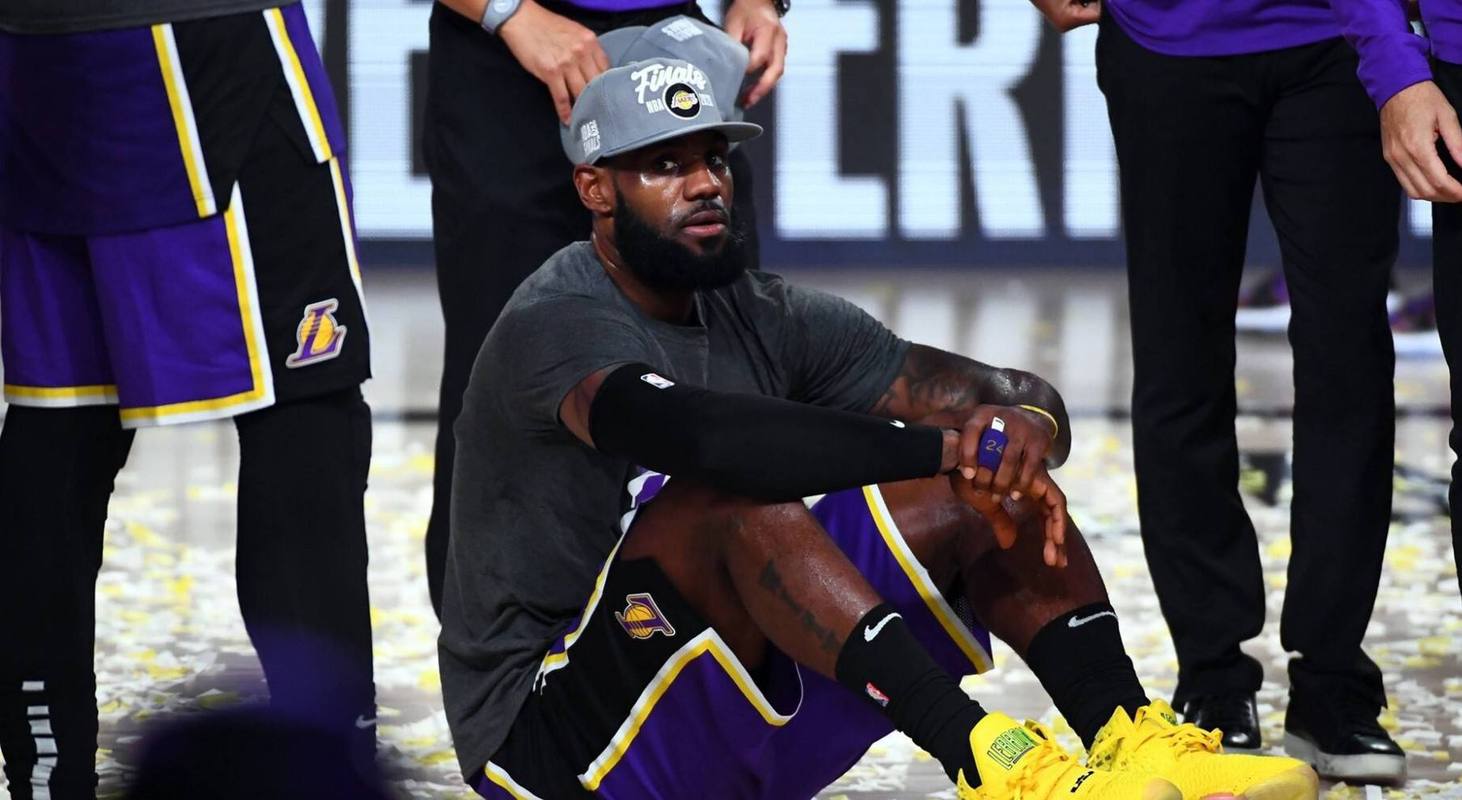 18年总决赛的詹姆斯有多厉害