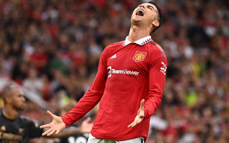 c罗在曼联的位置