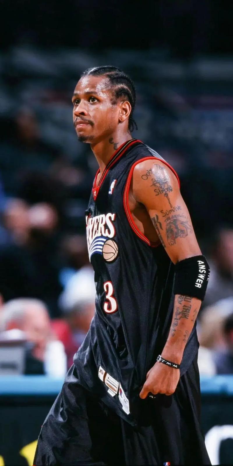 最强nba中艾弗森怎么弄蝴蝶穿花步