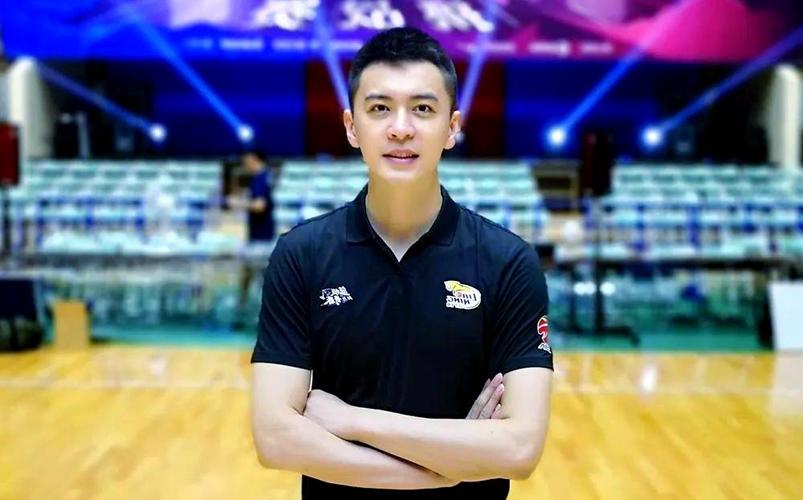 杨鸣在cba什么水平了