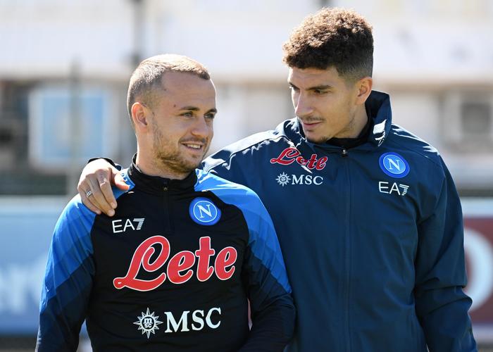 sscnapoli 哪个球队