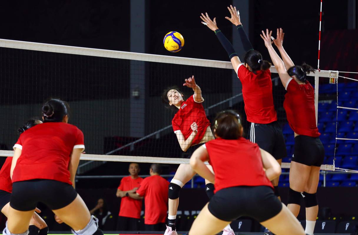 中国最新一期女排比赛