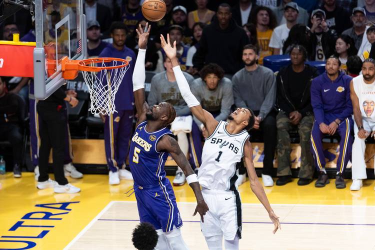 湖人vs马刺2020年2月5日