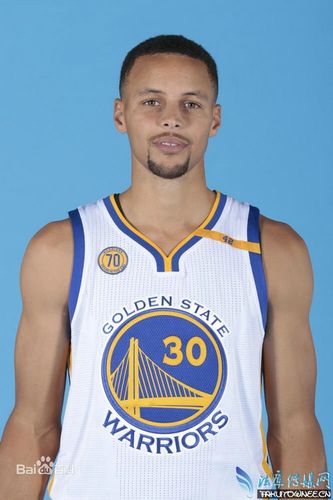 库里是黑种人还是白种人?