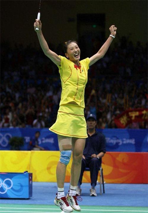 羽毛球奥运冠军 张宁