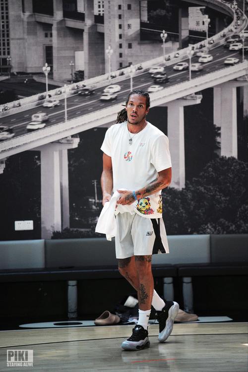 阿隆戈登的身高体重