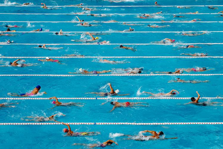 奥运会游泳比赛为什么有救生员参加