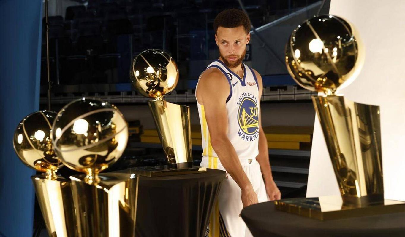 库里mvp官方集锦