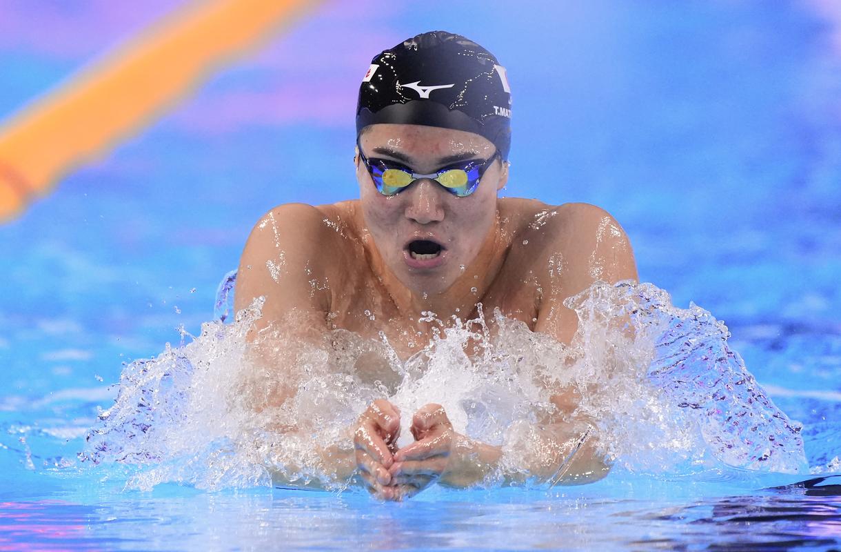 奥运会游泳救生员出过手么