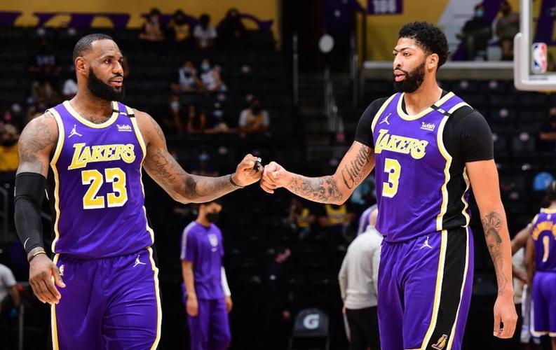 2020.12.31湖人vs马刺