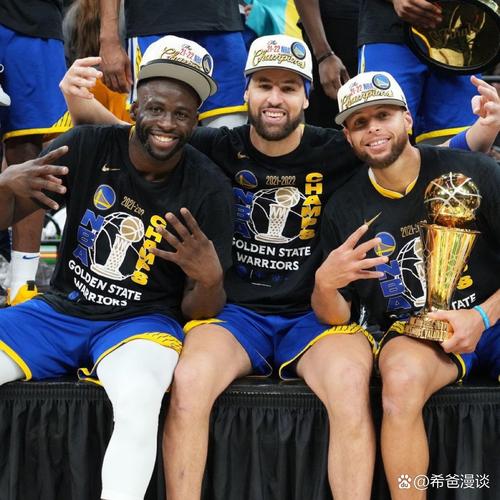 库里三个老大冠军