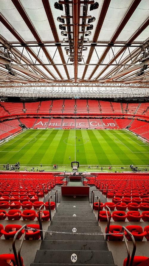 曼联俱乐部怎么样