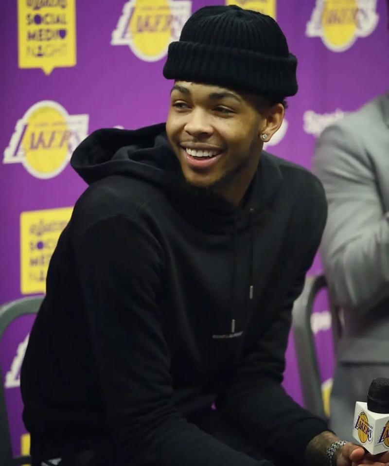 英格拉姆去哪了