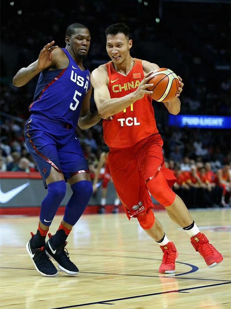 男篮08黄金一代再聚首