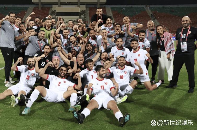 世界杯为什么中国队有外国人