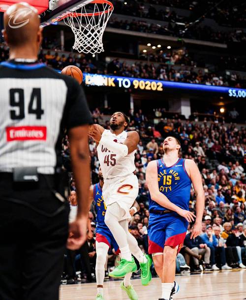 骑士vs掘金今天全场回放