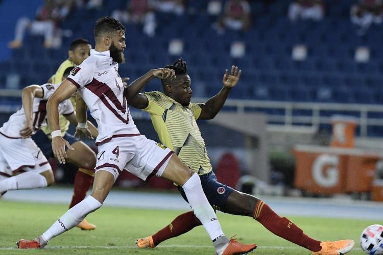 2022世界杯南美区预选赛：烽火燃情，激战正酣！