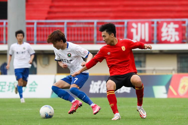 2021中乙联赛战报：激情四溢，黑马频出，谁能脱颖而出？