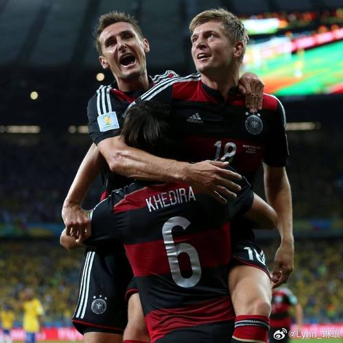 2006年德国世界杯：王者归来，巴西重夺荣耀