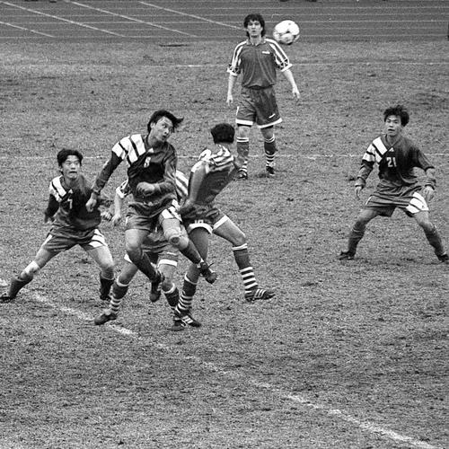 2002年世界杯，那一群拼搏的足球魂